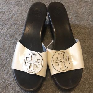 Women’s slides